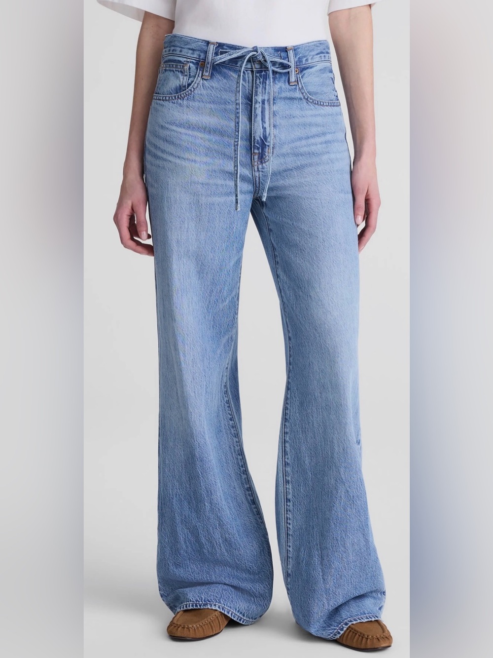 Madewell The Ultimate Wide-Leg Jean with Drawstring in Light Blue Wash